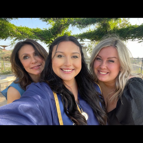 Meet your Posher, Haley - Picture 2 of 2